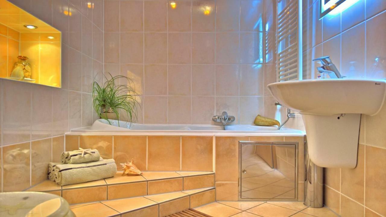 Ferienwohnung Markt 7 Mucheln Zewnętrze zdjęcie